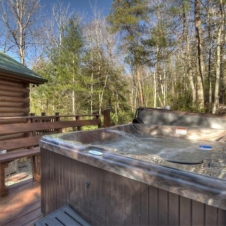 Knotty Pines Pet-Friendly Gas Fireplace Plus A Firepit Cherry Log 外观 照片