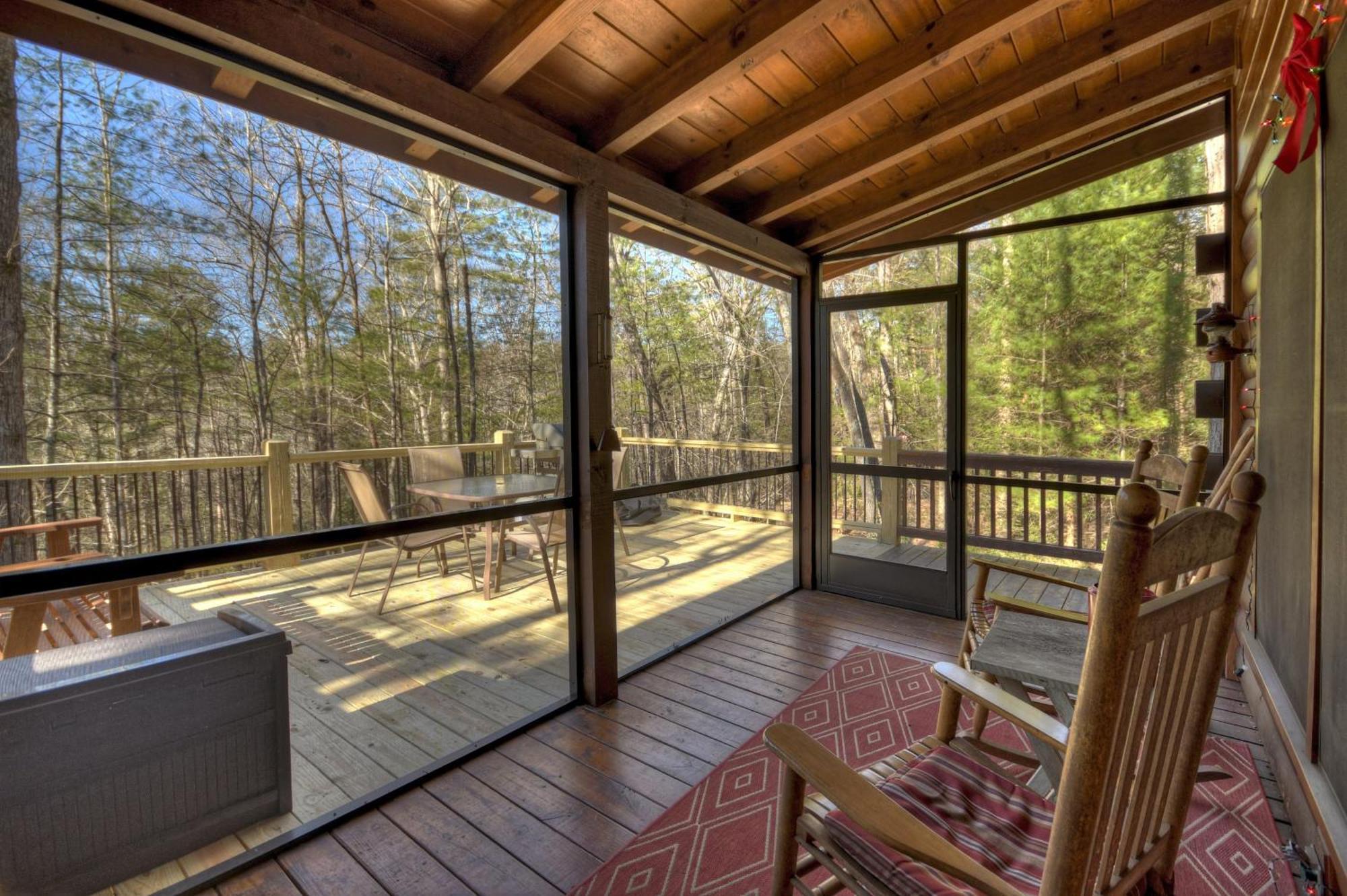 Knotty Pines Pet-Friendly Gas Fireplace Plus A Firepit Cherry Log 外观 照片